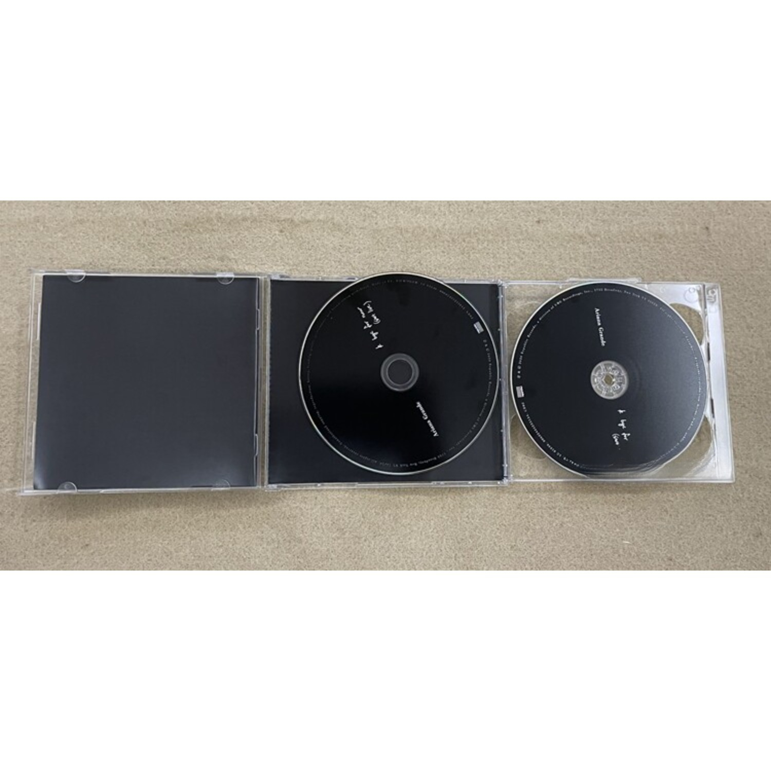 Rare Sealed Ariana Grande K By - Audio Music Live 评论和价格