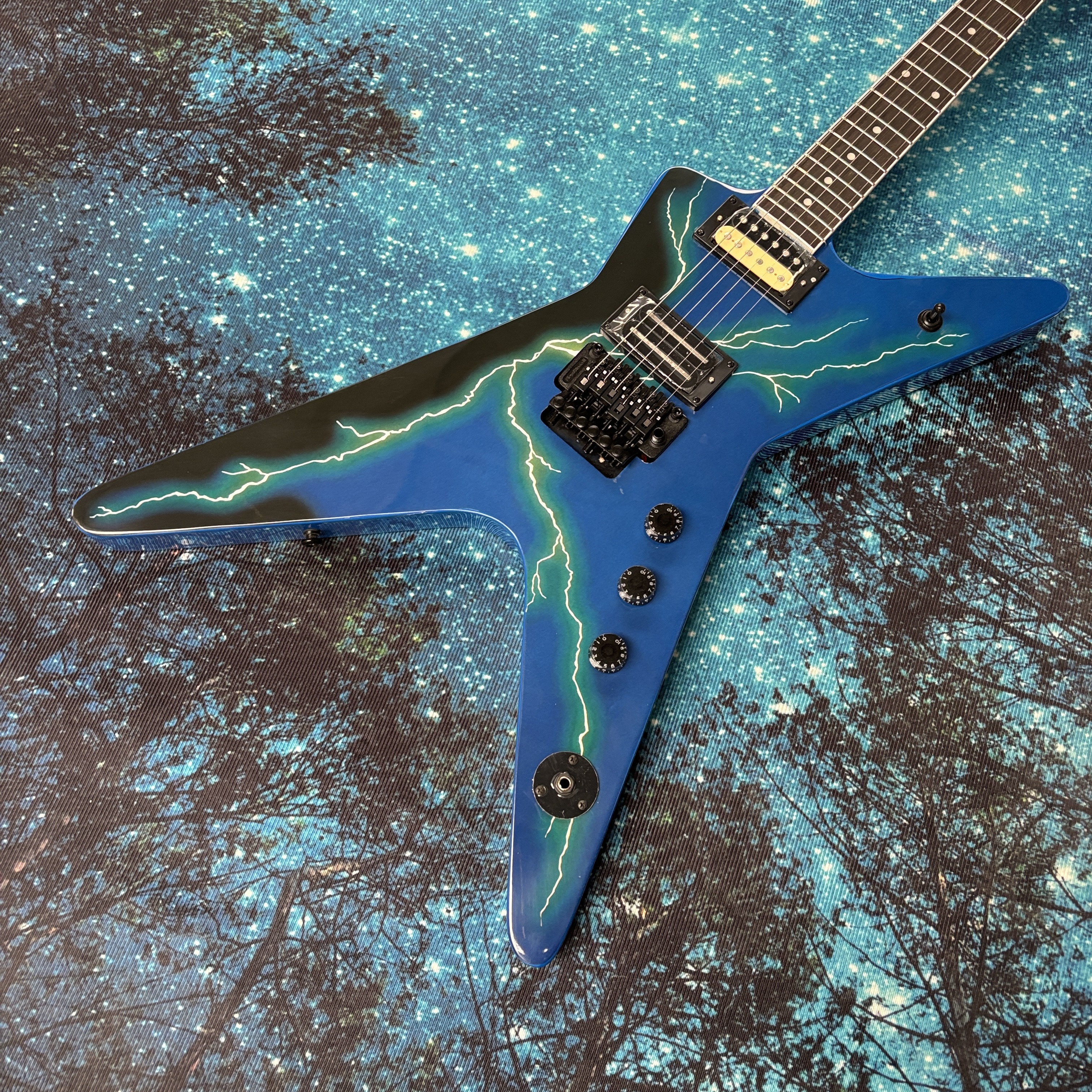 6-String Electric Guitar, Maho - Bass Guitar Strings 评论和价格