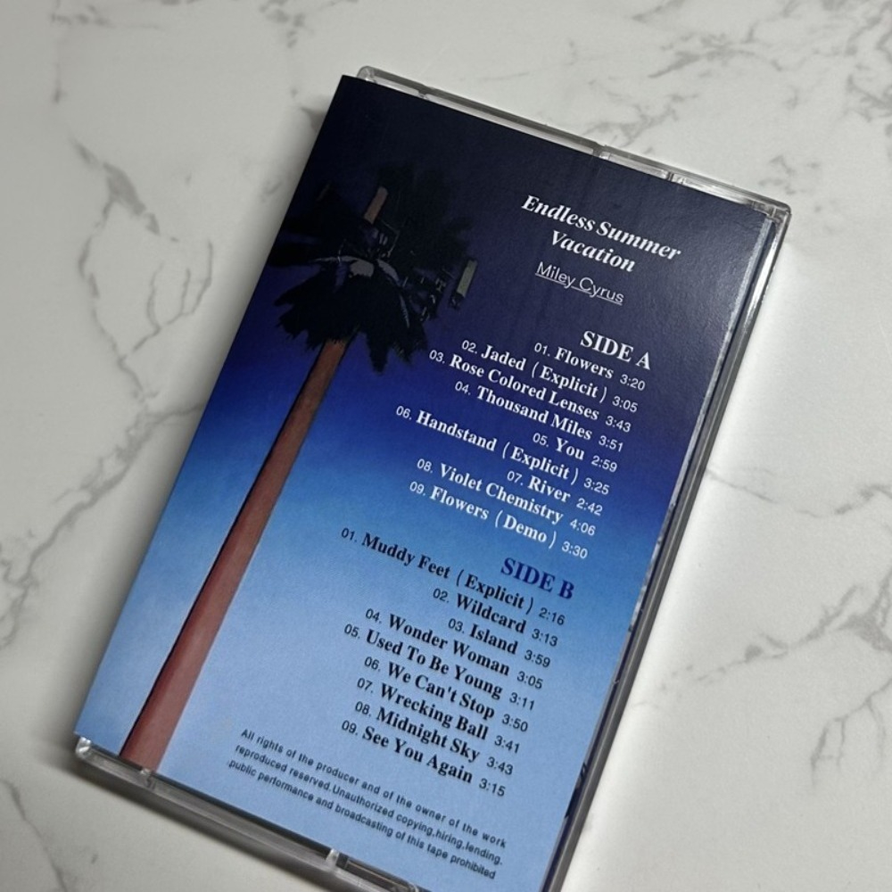 Miley Cyrus Cassette Tape | En - Audio Music Of 评论和价格